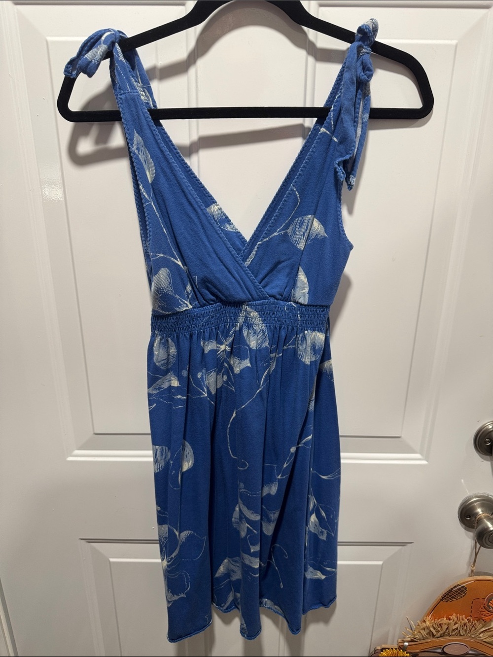 American Eagle Outfitters Blue Floral Tie-Shoulder Midi Dress